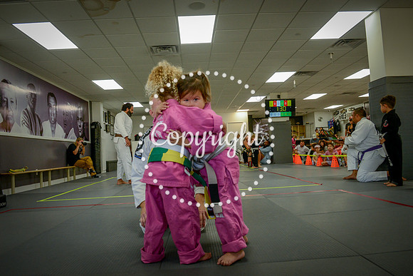 AA-070725-lynafam--14